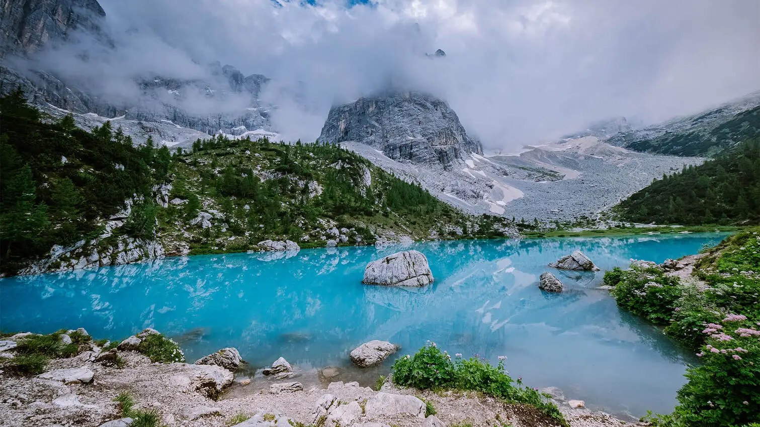 Lago di Sorapis Dolomites Italy