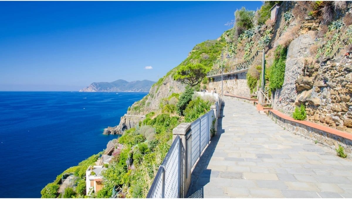 Via dell'Amore a cliffside path that connects Manarola with Riomaggiore